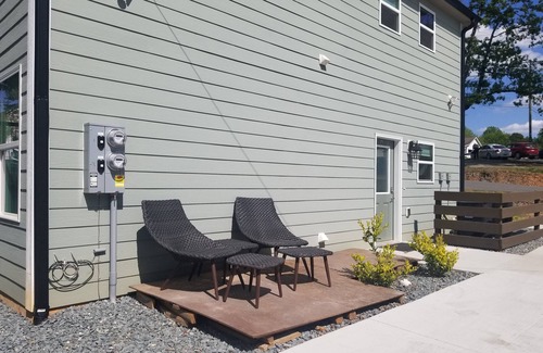 Waxhaw Condo | * Marvel escape to quaint downtown Waxhaw*