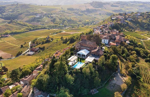 Mornico Losana Other | Marvellous castle with pool overlooking the vineyards! - Castello Mornico 20 PAX