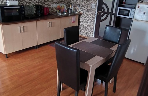 Centrul Nou House | Marvelous 4-bedroom house with WiFi in Brașov