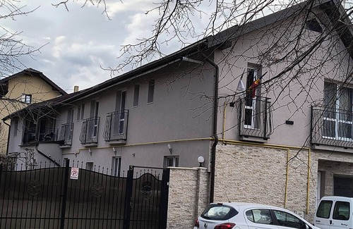 Centrul Nou House | Marvelous 4-bedroom house with WiFi in Brașov