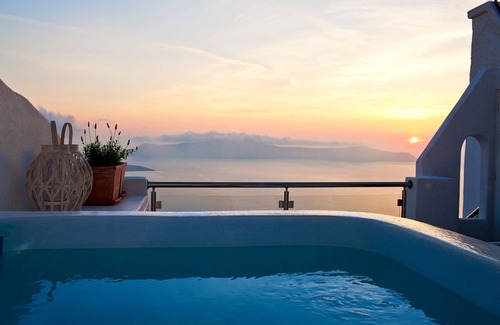 Fira Villa | Marvelous Santorini Villa | 1 Bedroom | Villa Tioumoutiri | Private Jacuzzi &.