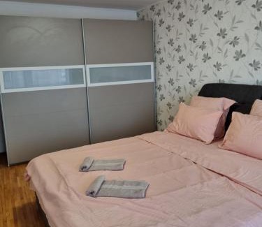 Ramnicu Valcea Apartment | Marya's