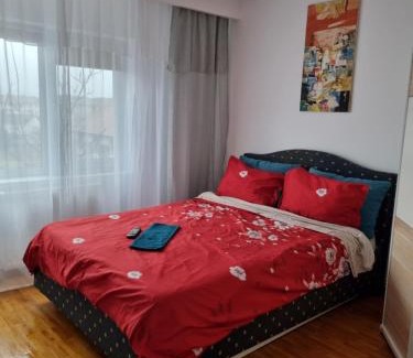 Ramnicu Valcea Apartment | Marya's
