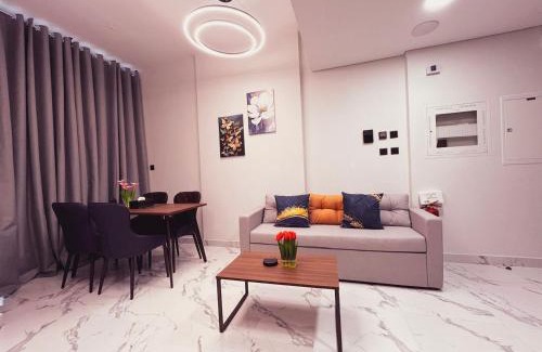 Abu Dhabi Apartment | Maryah Island 1 Bed Junior Next to Cleveland Hospital by Central Stay