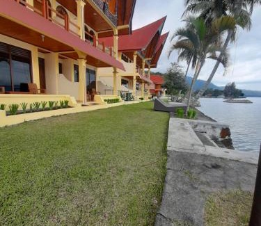 Tuk Tuk Hotel | Mas Cottages