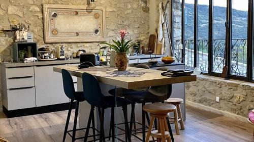 Saint-Ferreol-Trente-Pas House | Mas de Charme - Les Angelettes