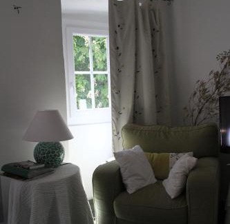 Saint-Martin-de-Valgalgues Bed & Breakfast | Mas de la Filoselle