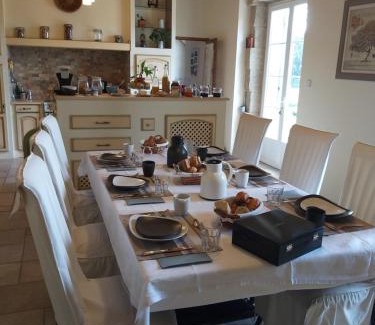 Courthezon Bed & Breakfast | Mas Du Puits