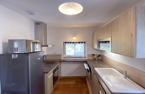 La Laupie House | MAS du Tilleul - Rental 140m² (2 X 70 m²)