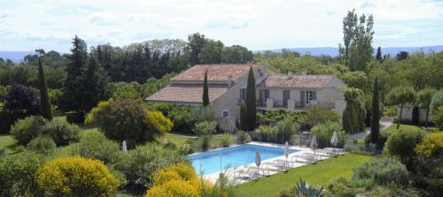 Monteux Bed & Breakfast | Mas Les Fleurs d’Hilaire
