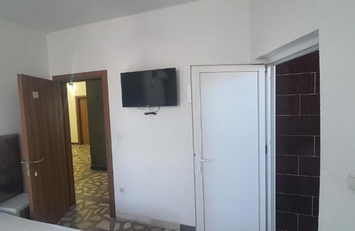 Tetovo Hotel | Masheri