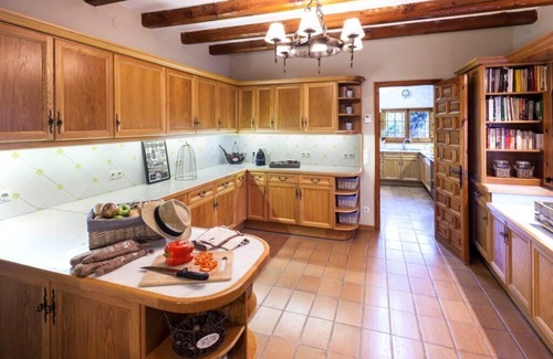 Tordera Villa | Masia Cal Agusti - Pool, Wifi, AC, large garden, own garden