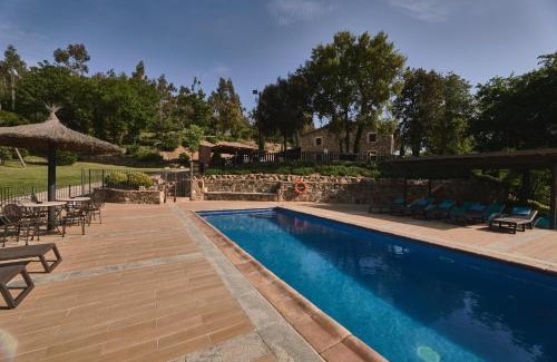 Riudarenes House | Masia Rural Can Salarichs