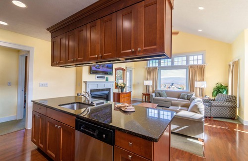 McGaheysville House | Massanutten's Regal Vistas by Tripforth