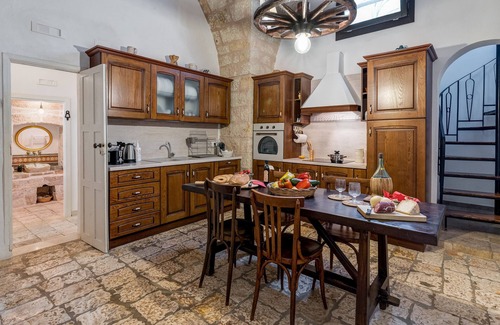 Conversano Villa | Masseria Tarsia Incuria 8+4, Emma Villas