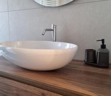 Giambellino Apartment | Massi’s House