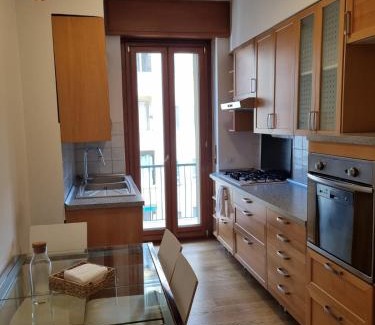 Giambellino Apartment | Massi’s House