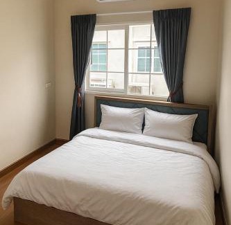 Dok Mai Apartment | Massive Private 4BR Townhouse Pool& Gym Bangna