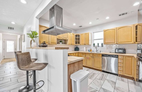 Orlando Beach House | Massive Property With Pool Perfect for Big Groups