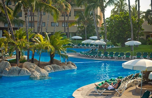 Mazatlan Resort | Master Bedroom at The Mayan Palace, Mazatlan
