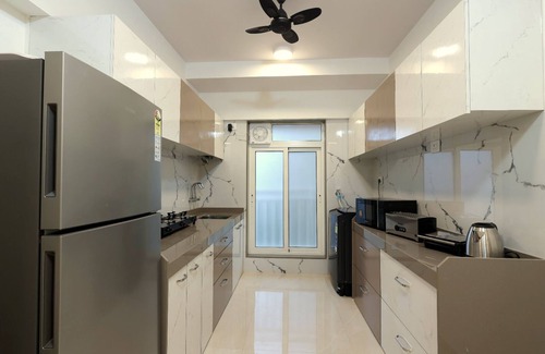 Borivali East Apartment | Master Suite 3 BHK