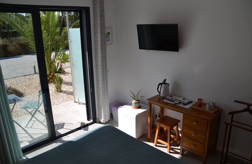 Penina Bed & Breakfast | Master suite on Penina golf course, quiet and close to town centers and beaches