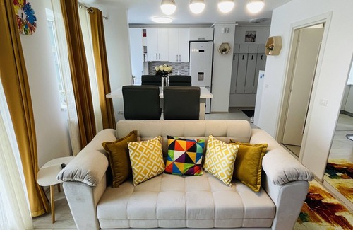 Tractorul Apartment | Masterpiece Studio