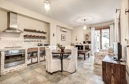 Agios Georgios Villa | Mastrogiannis villa Lemonia