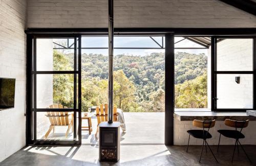 Goncalves Ski Chalet | Mataka'a - Chalé Industrial na Mantiqueira