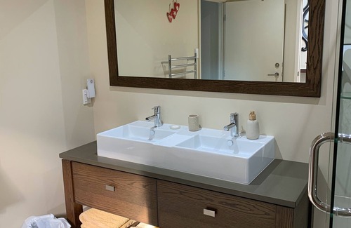 Tutukaka House | Matapouri and Poor Knights Spectacular Coastal Views - Aroha Luxury Guest Suite