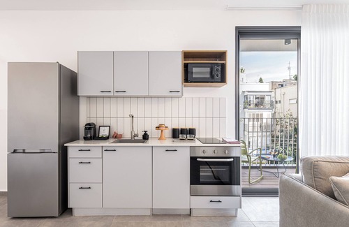 Tel Aviv City Center Apartment | Mate GEORGE - By HOMY