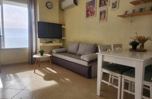 Shkembi i Kavajes Apartment | Matin Apartment Sea View