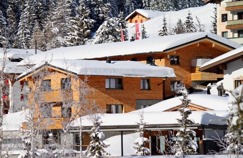 Lech am Arlberg Bed & Breakfast | Mats Lech Alpenquartier
