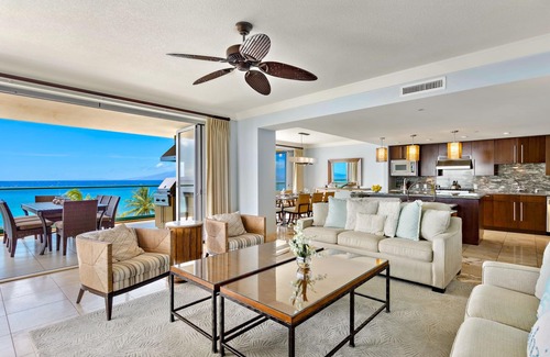 Kaanapali Condo | Maui Resort Rentals: Honua Kai – Incredible 8 Bedroom Oceanfront Gem, Over 5200 combined Sq. Ft. w/Built-in Viking B.B.Q.!