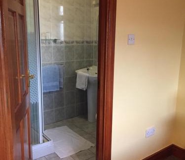 Tralee Bed & Breakfast | Maureen's Bed and Breakfast