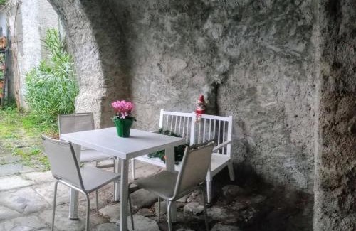 Prota Apartment | Maurizio nel Borgo Medievale