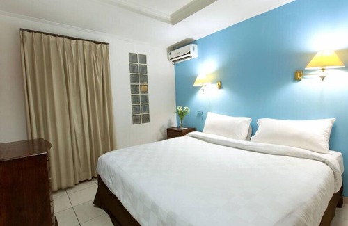 Mampang Prapatan Hotel | Maven Buncit