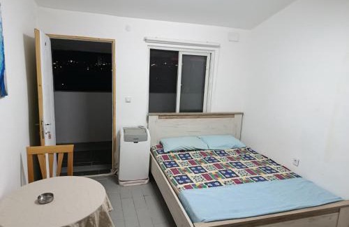 Burtaisi Apartment | Mavi