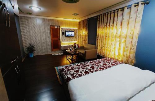 Srinagar House | Max Villa Guest House, Tangmarg