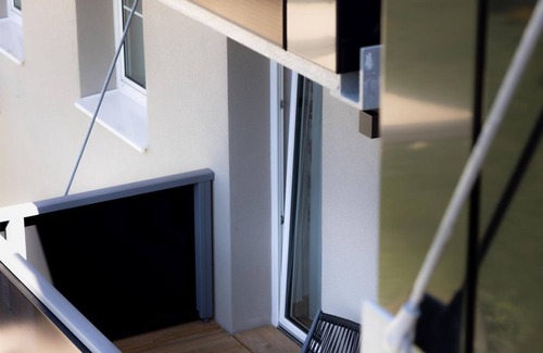 Maxglan House | MAX70 Suite Balcony - HOTEL max70