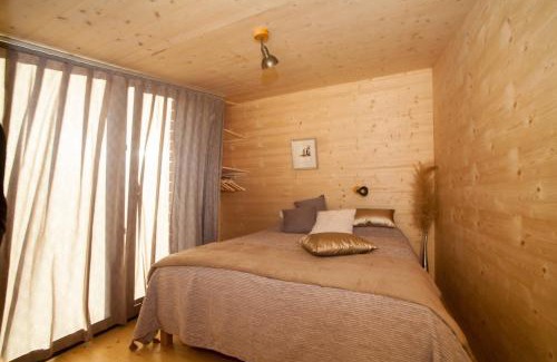 Prvacina House | MAXI SONCE, Odprte vasi