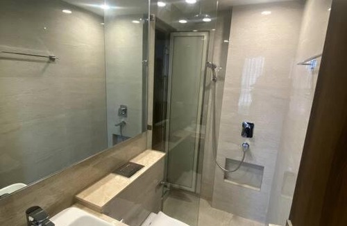 Hiranandani Gardens Apartment | Maxxvalue Apartment Powai - RH1