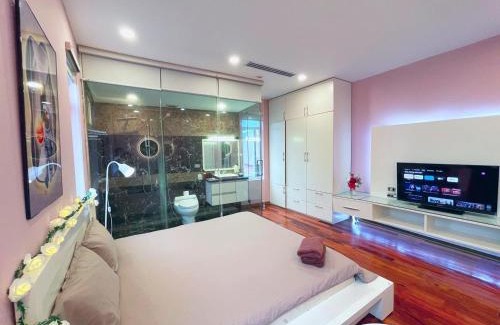 Hai Ba Trung House | May - NEW WINGS 05
