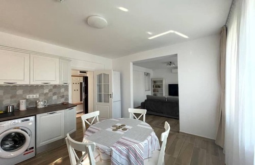 Sector 1 Apartment | Maya @Iarca Inn