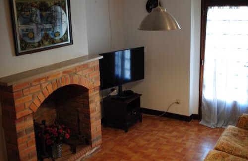 Availles-Limouzine House | Mays' House
