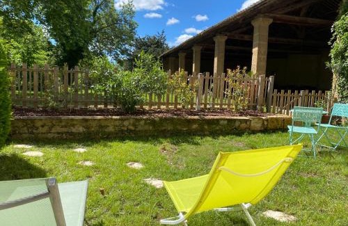 Salon-de-Provence House | Mazet au pied des Alpilles, avec Piscine & Pétanque