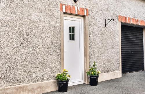 Ballyclare Apartment | Mc Callstown House Apartment