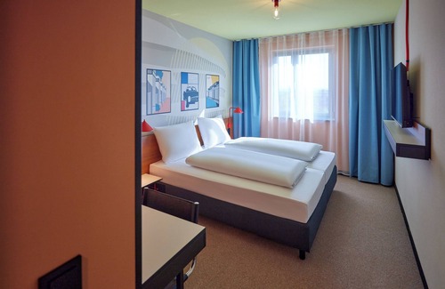 Nordbahnhof Hotel | McDreams Hotel Stuttgart-City