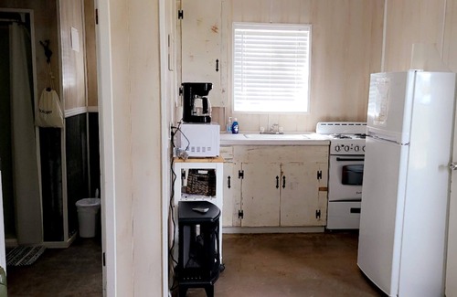 Hemphill Cabin | McGee's Landing Cabin 2-Toledo Bend Lake