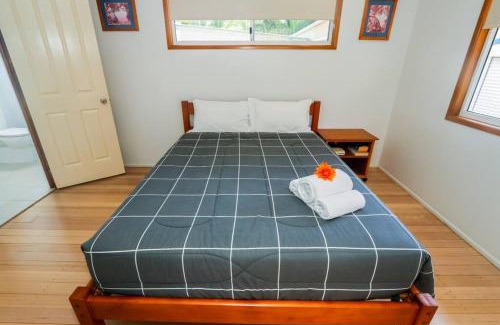 Agnes Water House | McLeods - Three-Bedroom, Pet-Friendly Coastal Escape in Central Agnes Water
